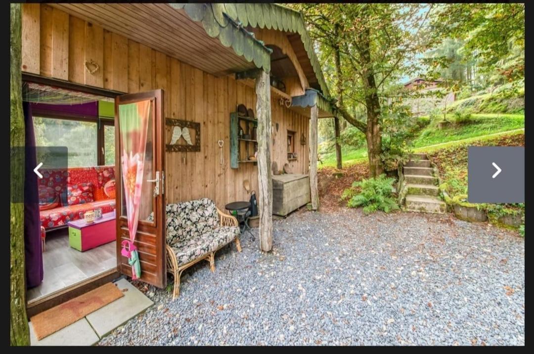 Yourte Mongole Et Cabane Houffalize Dış mekan fotoğraf